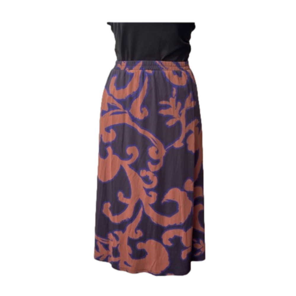 Soft Surroundings Pull On Paisley Skirt.